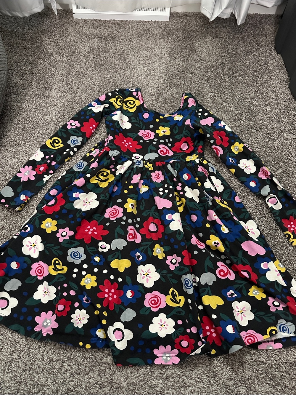 Hanna Andersson Black Floral‎ Long-Sleeve Dress with Multicolor Blooms